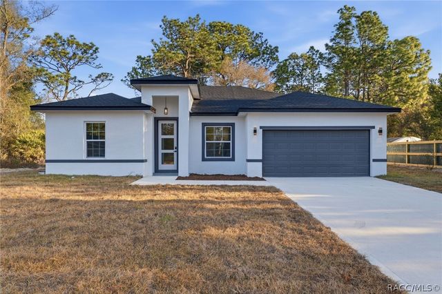 7047 N Lime Drive, Dunnellon, FL 34433