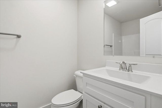 124 MEDFORD LN, Berkeley Springs, WV 25411