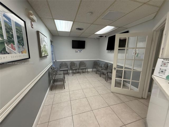 2331 N State Road 7 109, Lauderhill, FL 33313