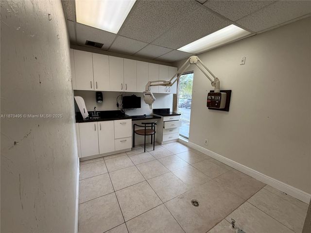 2331 N State Road 7 109, Lauderhill, FL 33313