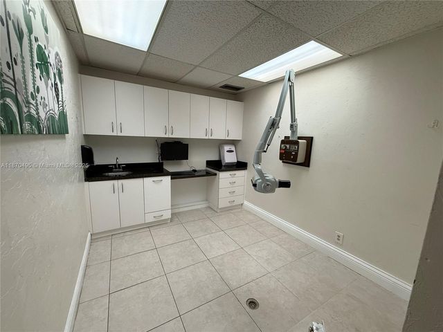 2331 N State Road 7 109, Lauderhill, FL 33313