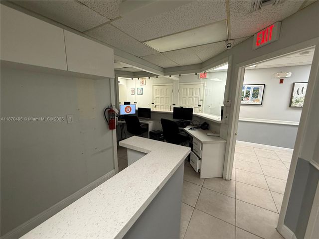 2331 N State Road 7 109, Lauderhill, FL 33313