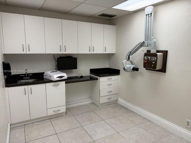 2331 N State Road 7 109, Lauderhill, FL 33313