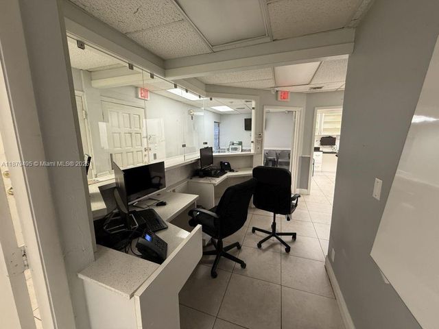 2331 N State Road 7 109, Lauderhill, FL 33313