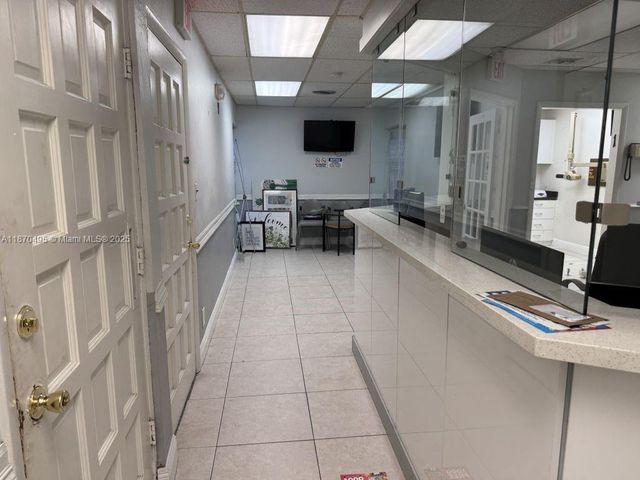 2331 N State Road 7 109, Lauderhill, FL 33313