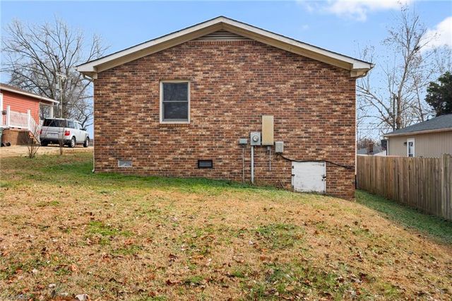 1006 Ardmore Drive, Greensboro, NC 27401