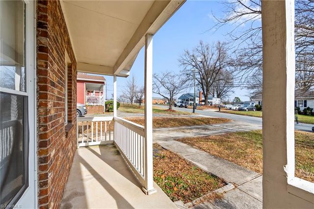 1006 Ardmore Drive, Greensboro, NC 27401