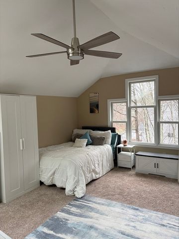 849 Boston Post Rd E 5H, Marlborough, MA 01752