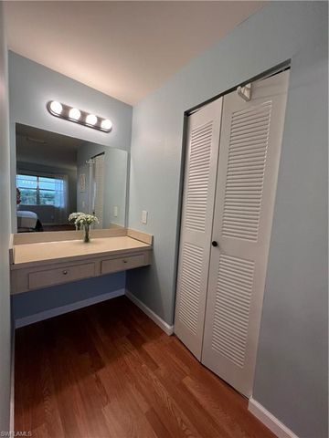 4372 27th CT SW 403, Naples, FL 34116