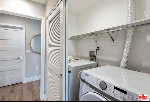 1906 Overland Avenue 201, Los Angeles, CA 90025