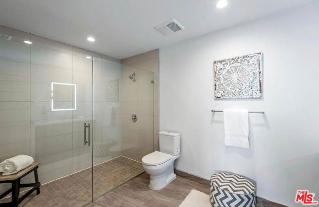 1906 Overland Avenue 201, Los Angeles, CA 90025