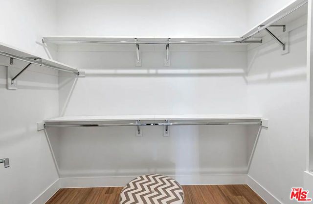 1906 Overland Avenue 201, Los Angeles, CA 90025