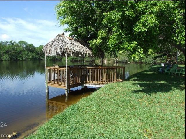 4914 Needle Fish LN, St James City, FL 33956