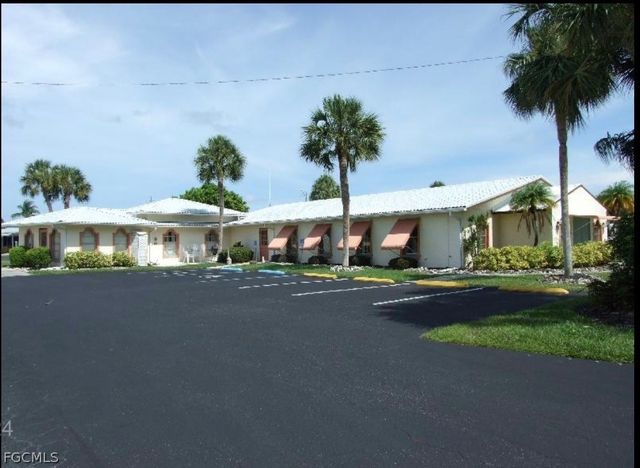 4914 Needle Fish LN, St James City, FL 33956