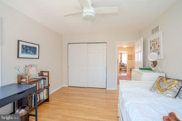 26 BALDWIN ST, Pennington, NJ 08534