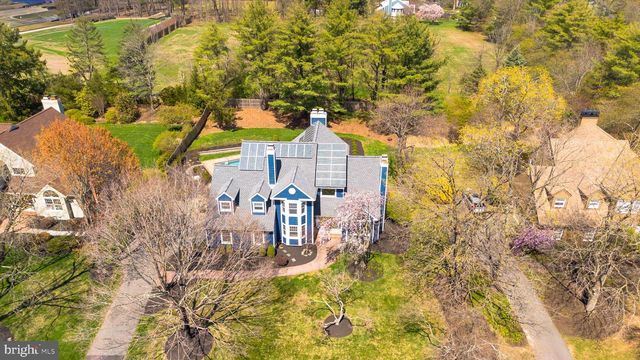 26 BALDWIN ST, Pennington, NJ 08534