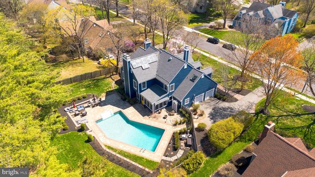 26 BALDWIN ST, Pennington, NJ 08534
