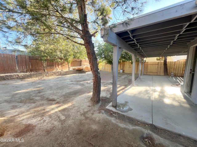 2634 Avoca Street, Lancaster, CA 93535
