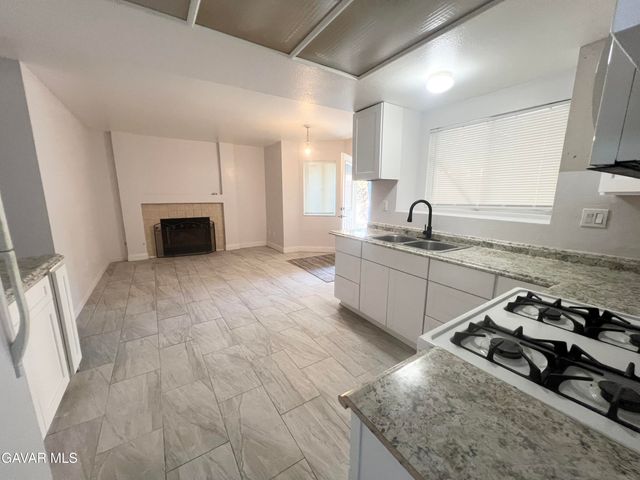 2634 Avoca Street, Lancaster, CA 93535
