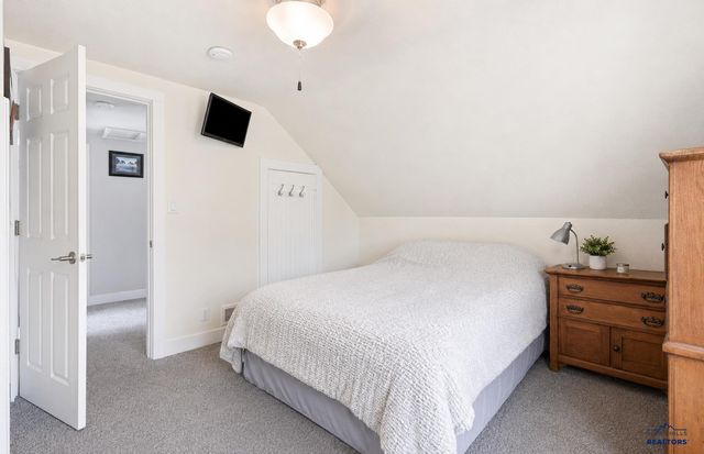 205 E MONROE, Rapid City, SD 57701