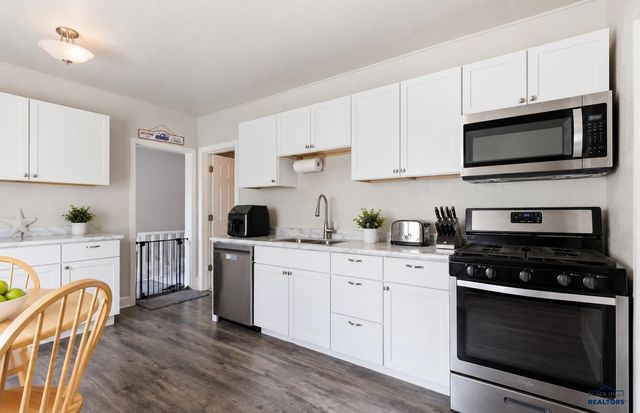 205 E MONROE, Rapid City, SD 57701