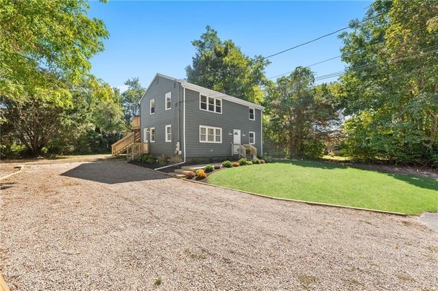 7 Laneway Court B, Narragansett, RI 02882