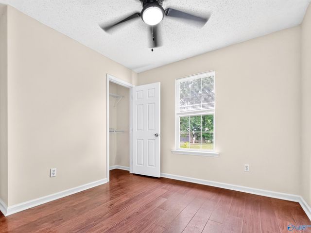 327 Shady Lane, Hazel Green, AL 35750