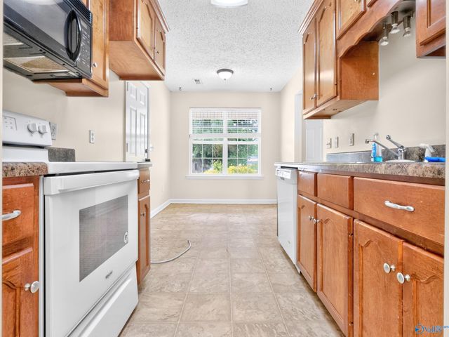 327 Shady Lane, Hazel Green, AL 35750