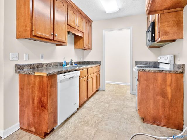 327 Shady Lane, Hazel Green, AL 35750