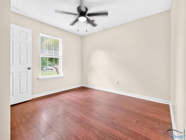 327 Shady Lane, Hazel Green, AL 35750