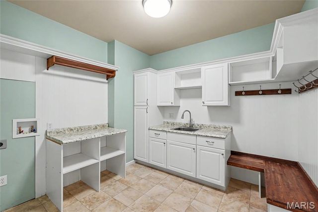 3159 Wheeling Drive, St Charles, MO 63301
