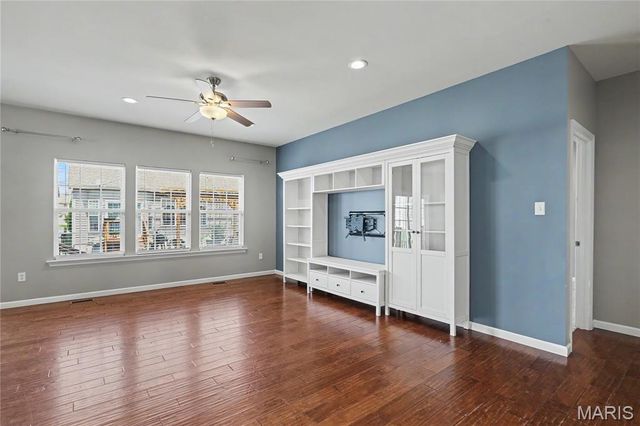 3159 Wheeling Drive, St Charles, MO 63301