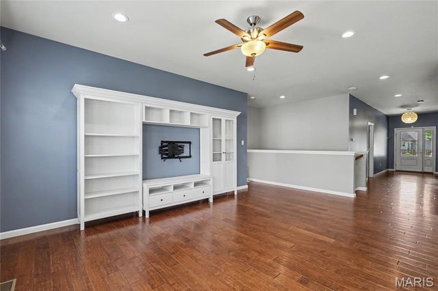 3159 Wheeling Drive, St Charles, MO 63301