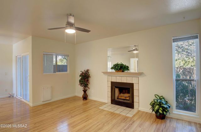947 N Camino Seco, Tucson, AZ 85710