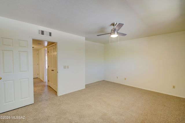 947 N Camino Seco, Tucson, AZ 85710