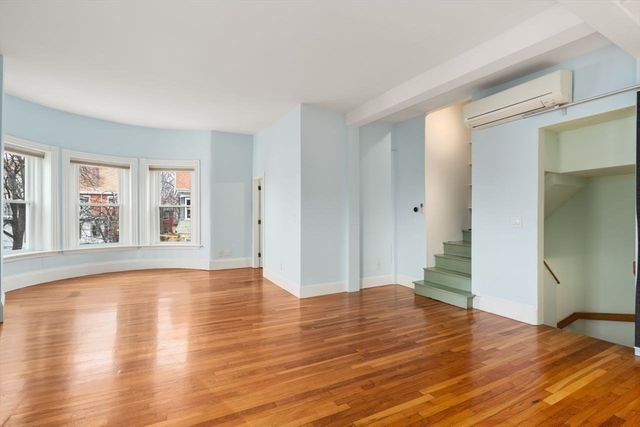 96 Brook St 3, Brookline, MA 02445