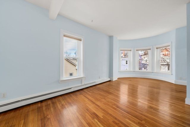 96 Brook St 3, Brookline, MA 02445