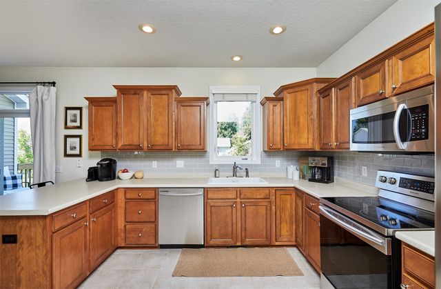 1706 NE Keystone Drive, Ankeny, IA 50021