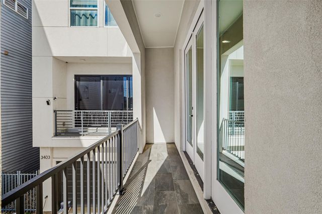 3405 Baer Street, Houston, TX 77020