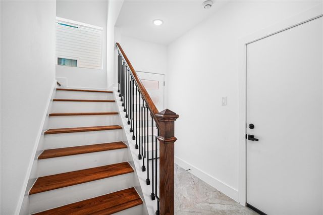 3405 Baer Street, Houston, TX 77020