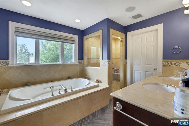 245 Allison Court, Englewood, NJ 07631
