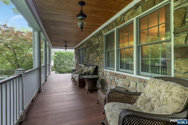 245 Allison Court, Englewood, NJ 07631
