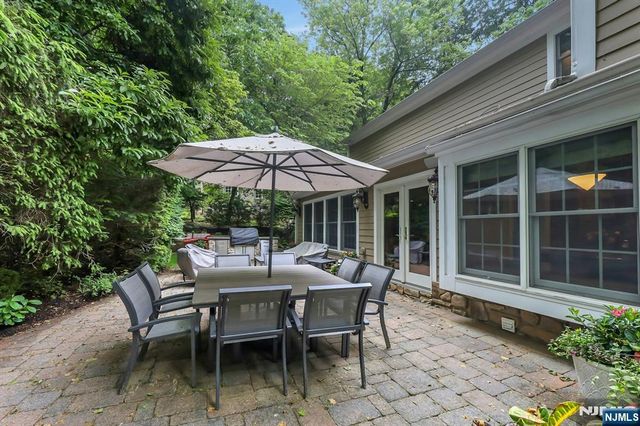 245 Allison Court, Englewood, NJ 07631