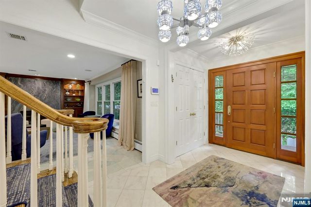 245 Allison Court, Englewood, NJ 07631