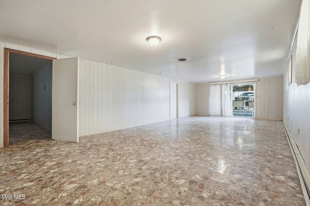 128 Northwest 10th Street, Norton, VA 24273