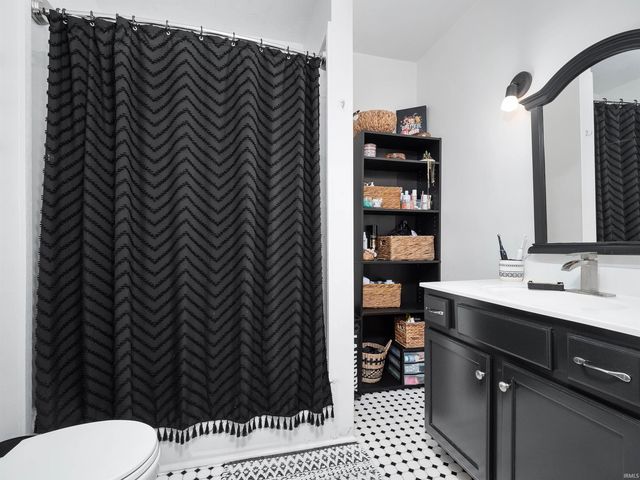 3618 Robinwood Drive, Fort Wayne, IN 46806