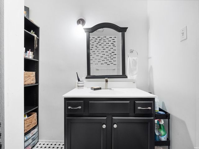 3618 Robinwood Drive, Fort Wayne, IN 46806