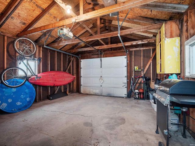 3618 Robinwood Drive, Fort Wayne, IN 46806