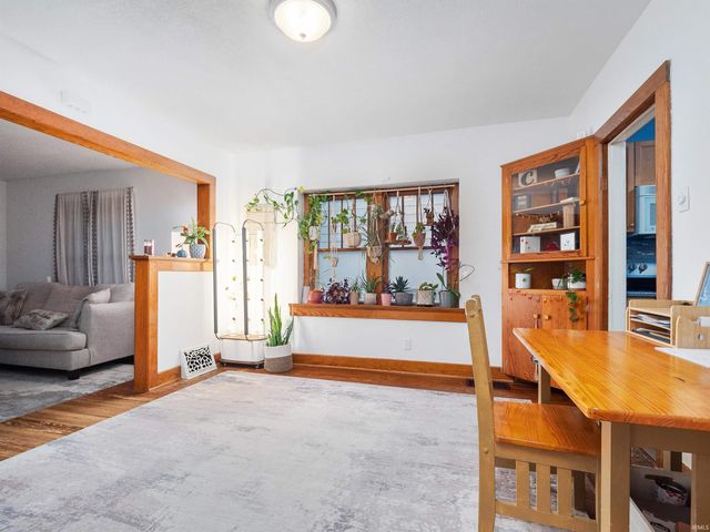 3618 Robinwood Drive, Fort Wayne, IN 46806