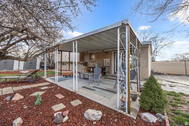 1042 N GRAMERCY AVE, Ogden, UT 84404